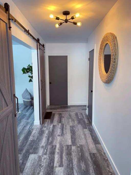 Private Cottage With Huge Private Dog Park! Barrys Bay 외부 사진